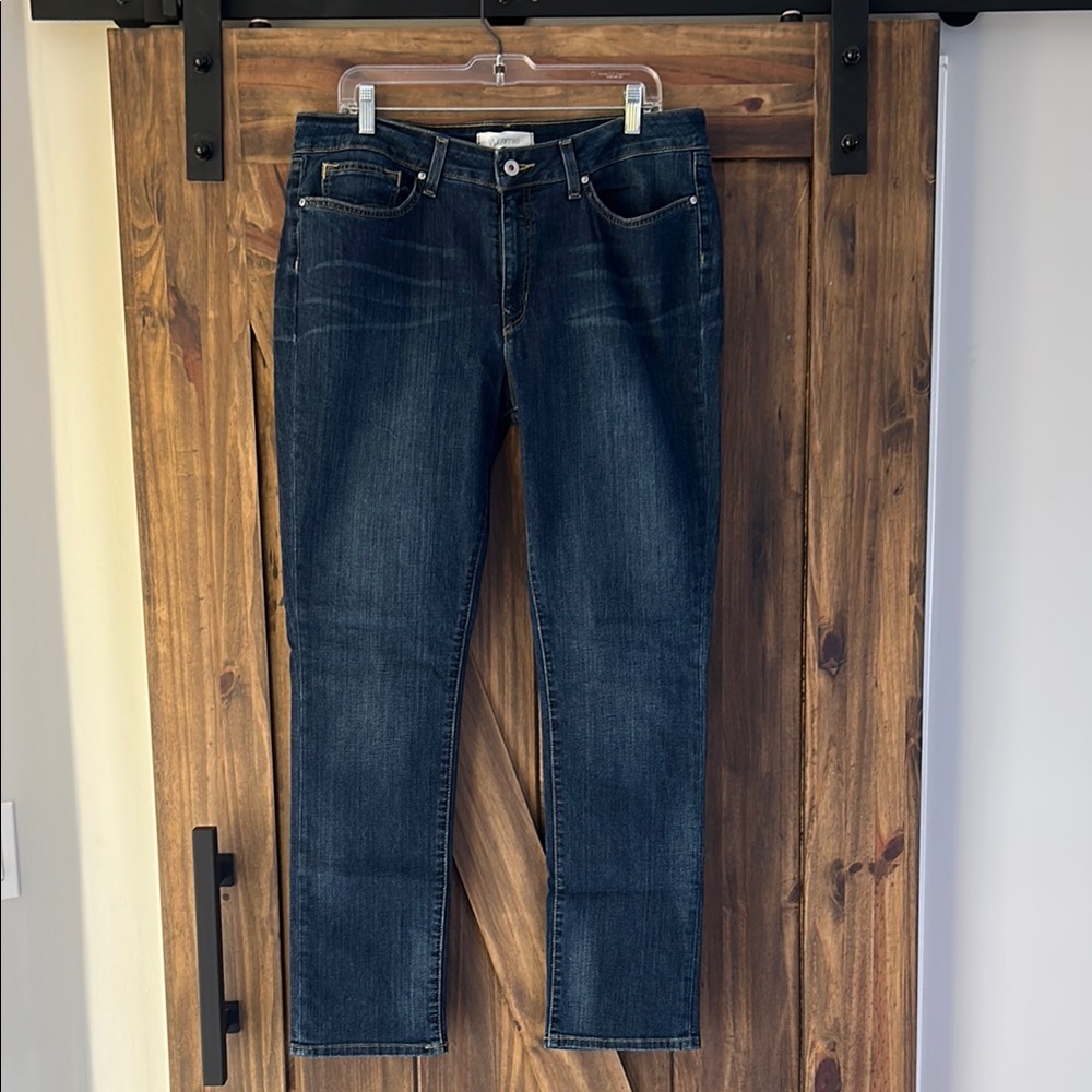 EUC Yummie Brand Classic Blue Women's Jeans